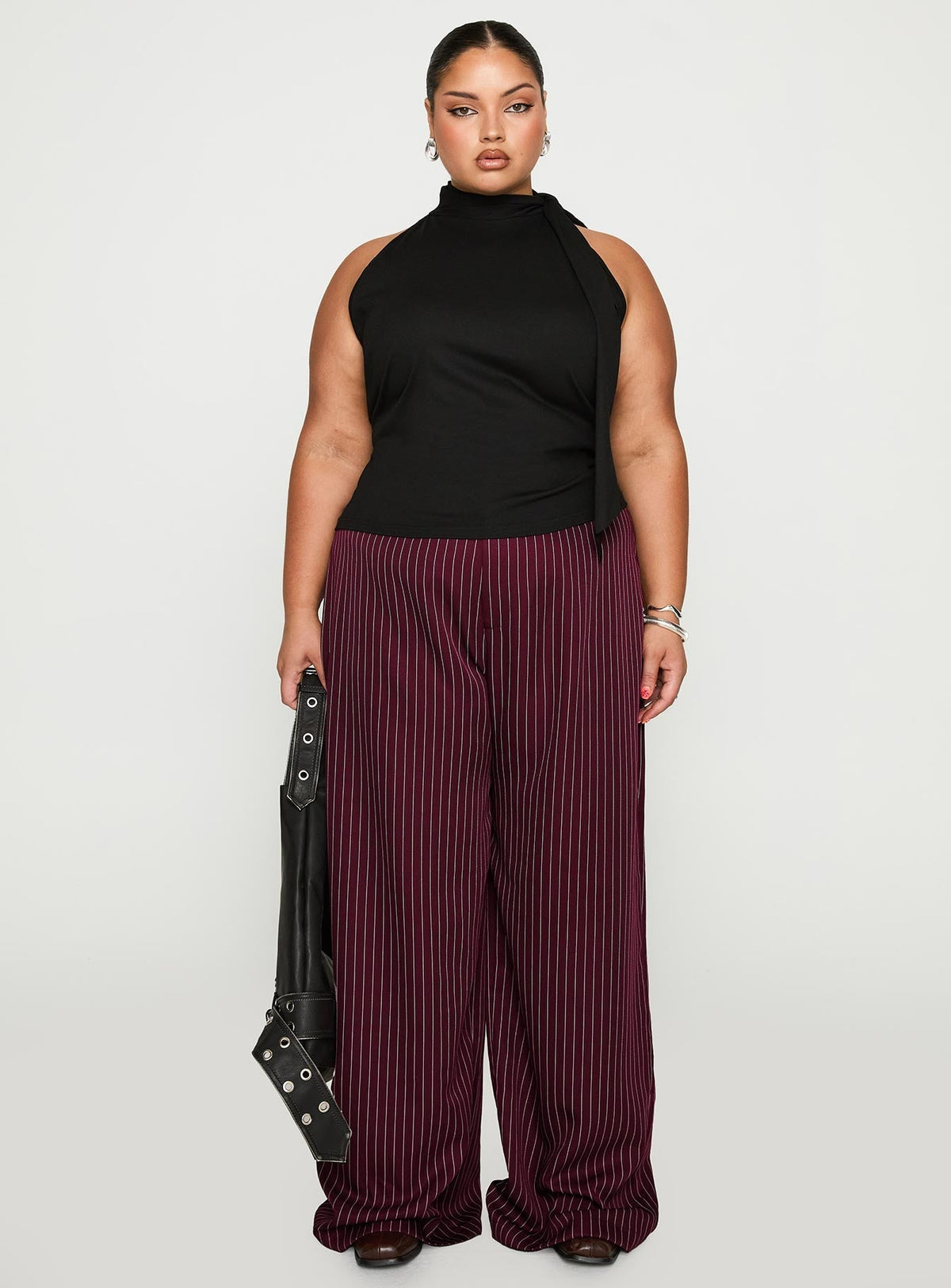 Mathias Top Black Curve