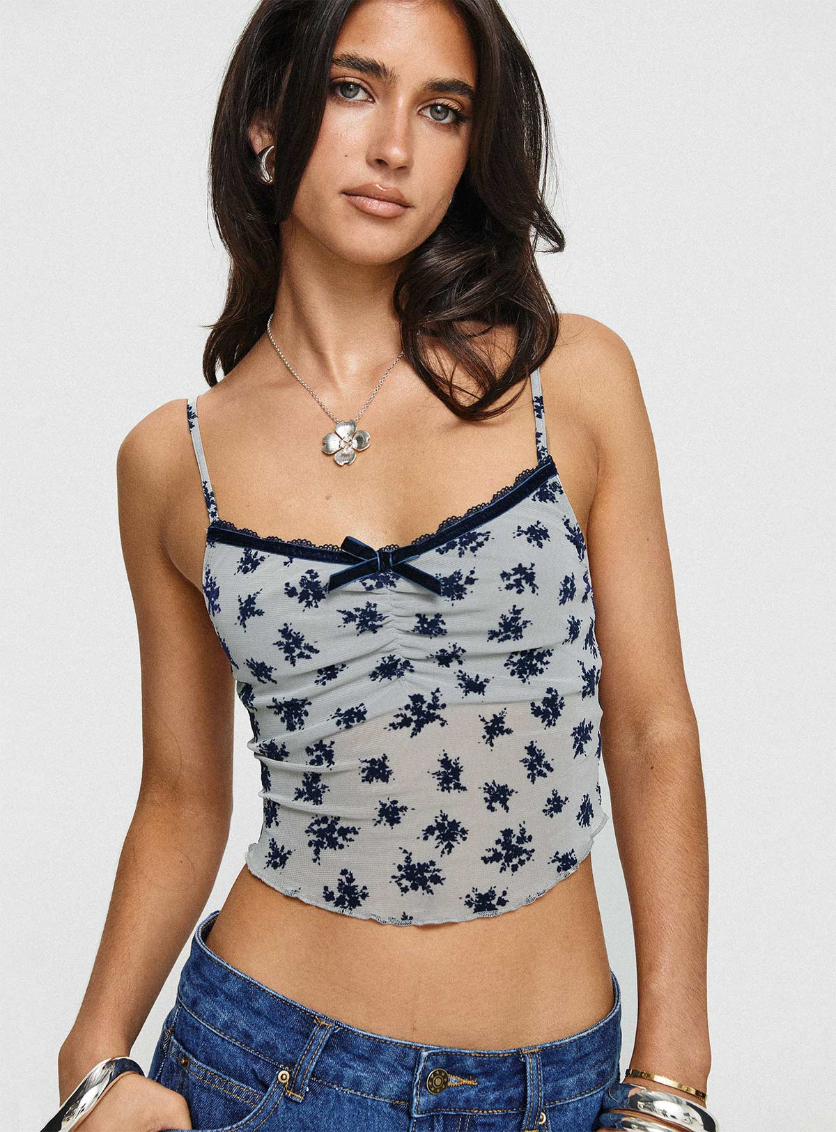 Norde Top Floral Cluster Pale Grey