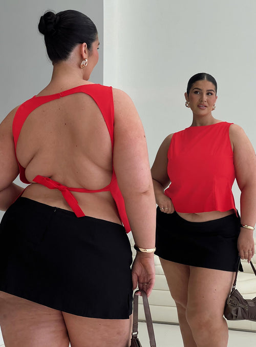 Lilitina Top Red Curve