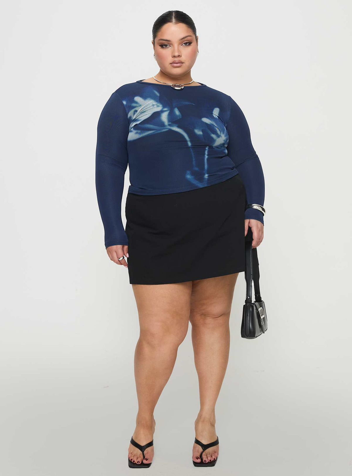 Raldor Long Sleeve Top Navy Curve
