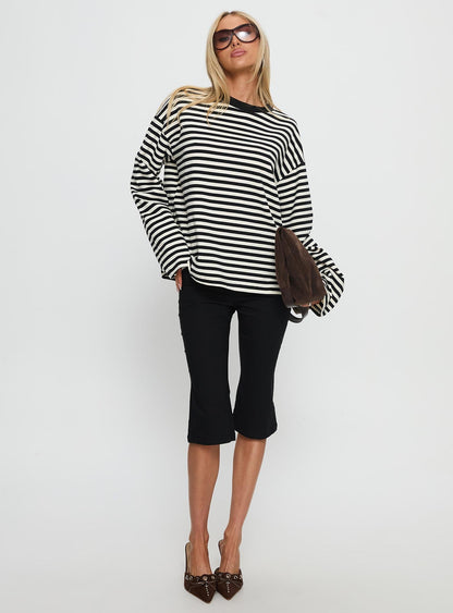 Settle Down Long Sleeve Top Black / White Stripe