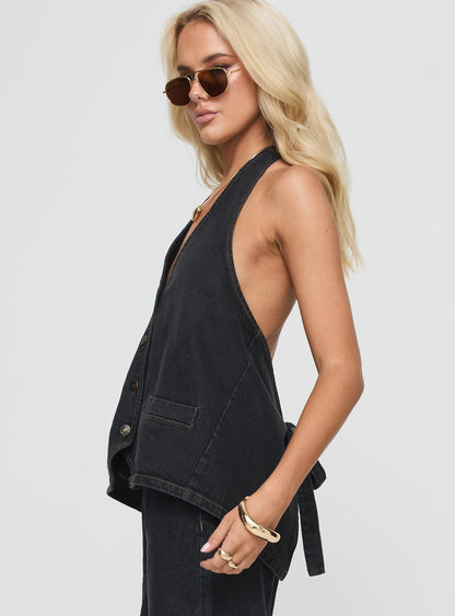 Hills Halter Washed Black