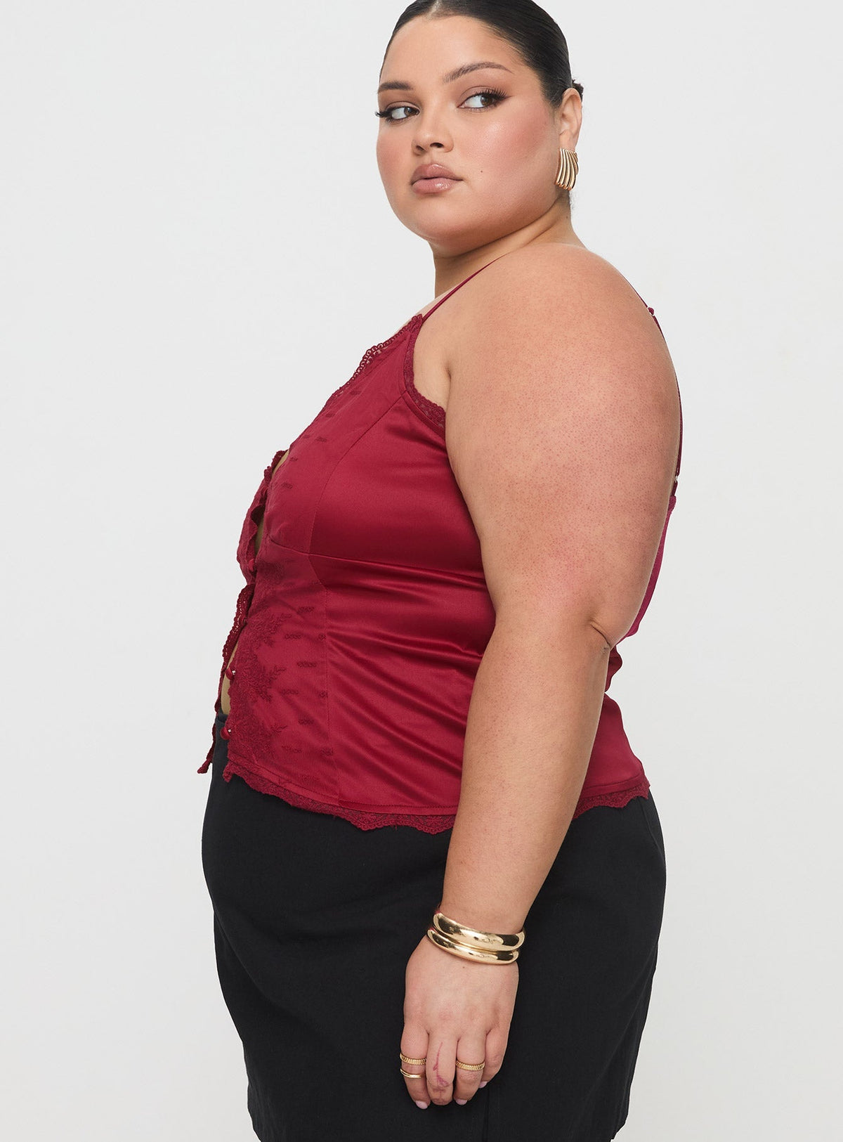 Juliana Top Dark Red Curve
