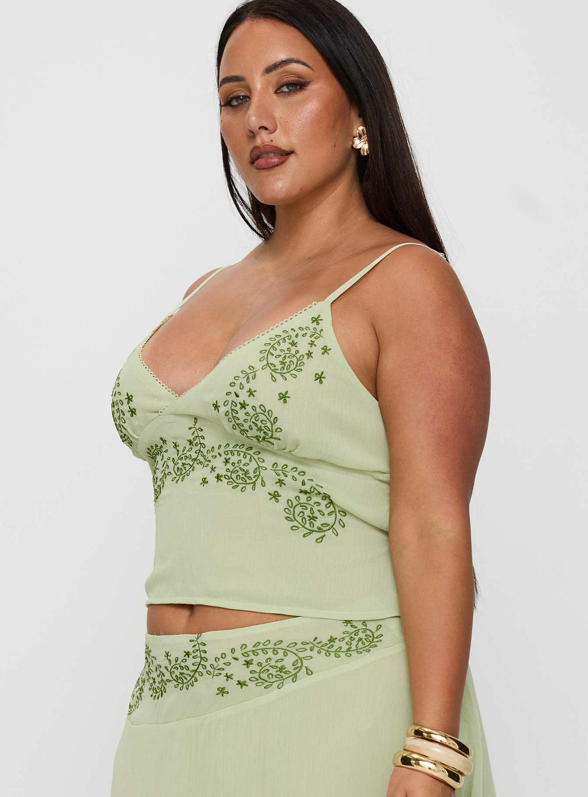 Pappilion Top Sage Curve