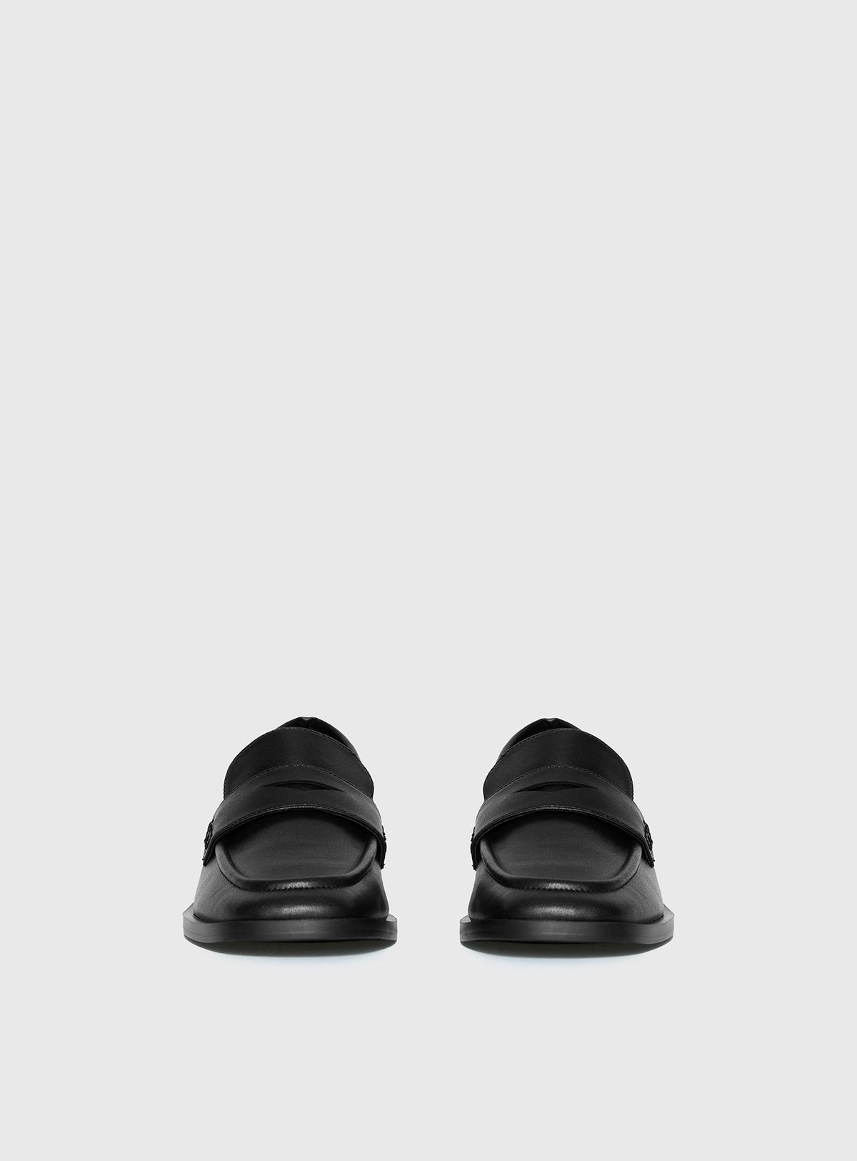 Ratana Flat Loafers Black