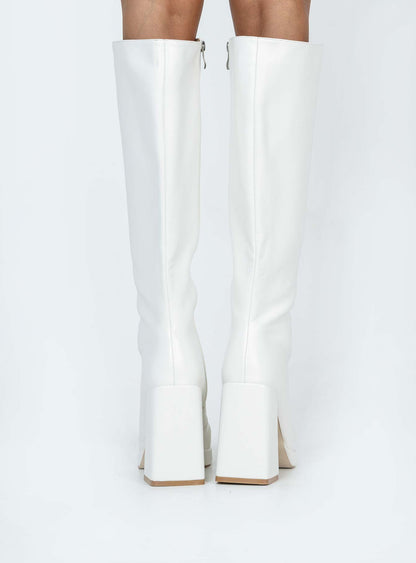 Montgomery Boots Matte White