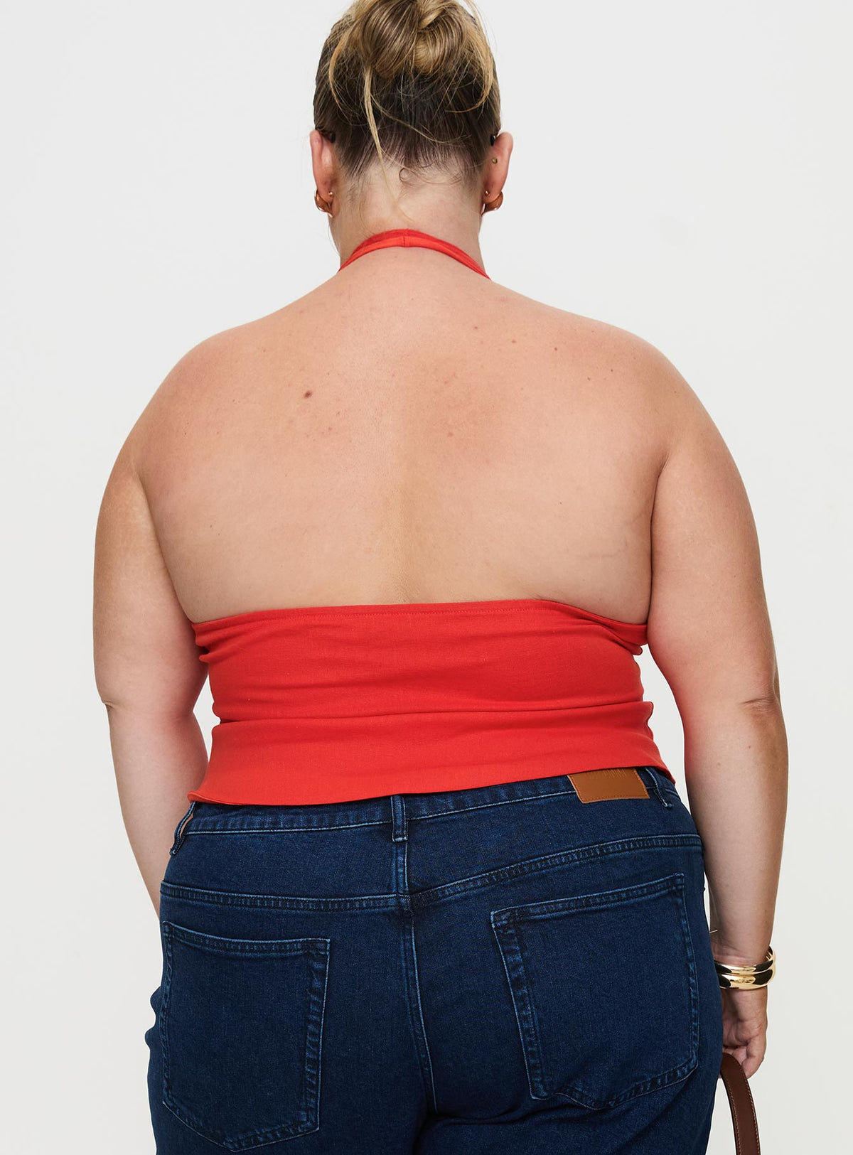Pleasing Top Red Curve