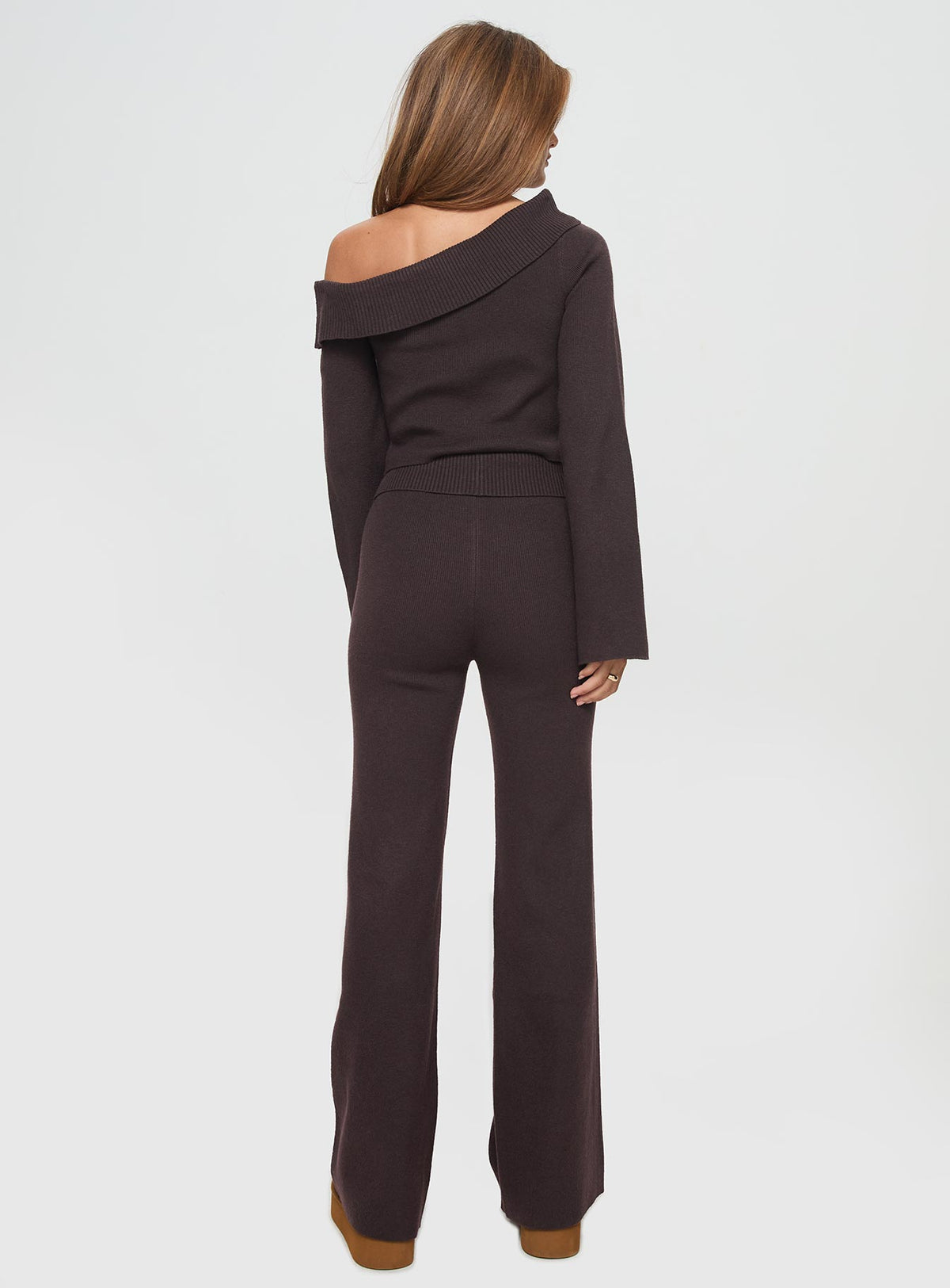 Sina Off The Shoulder Top Chocolate