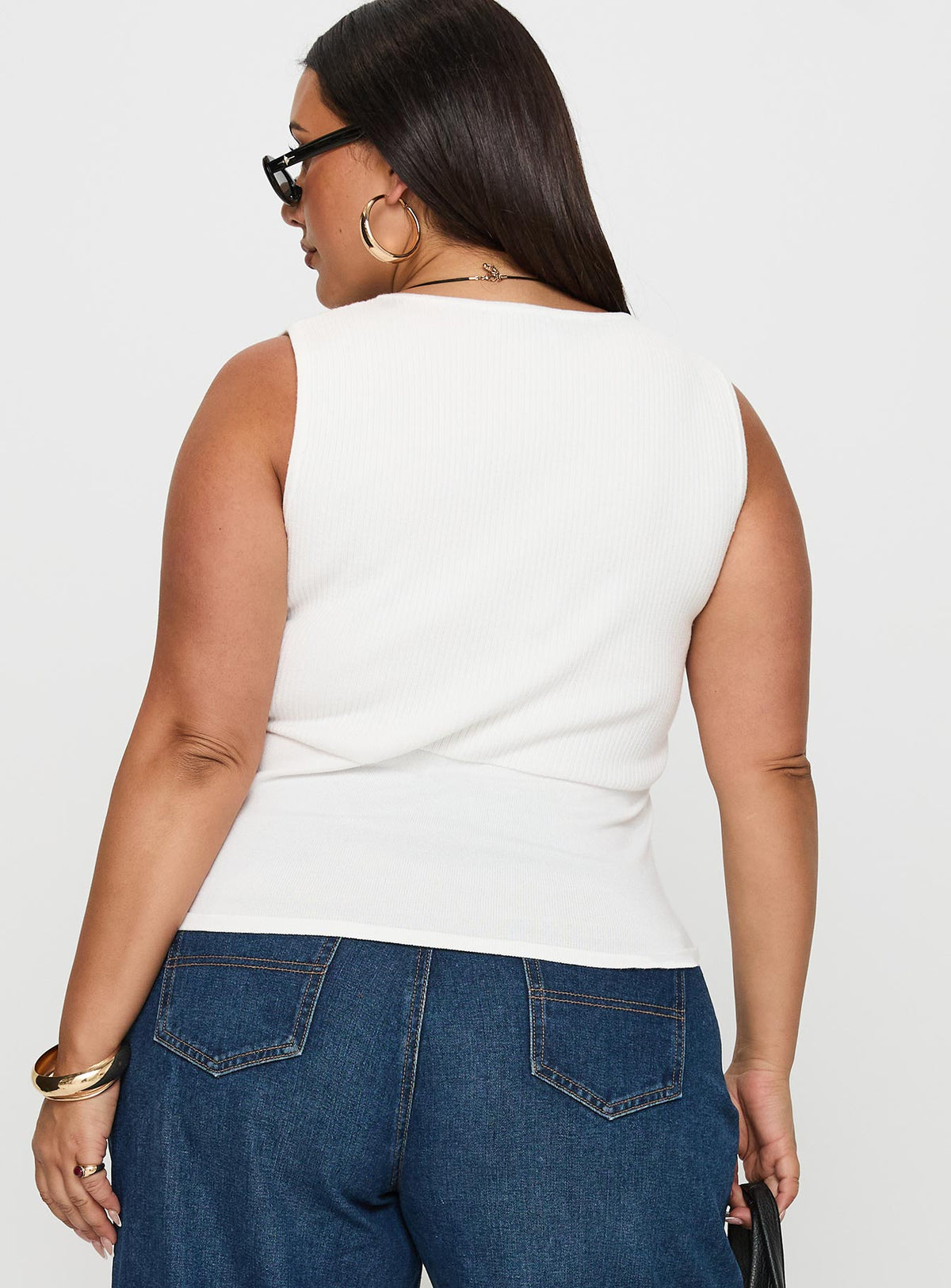 Drawn Me In Top White Curve
