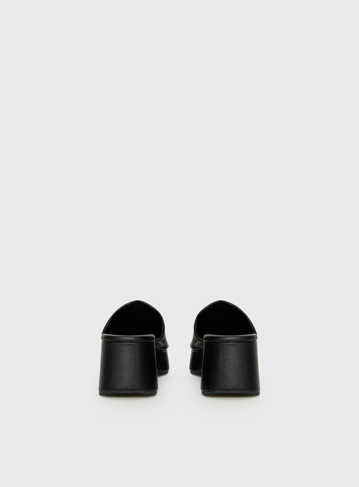 Therapy Cindy Sandals Black