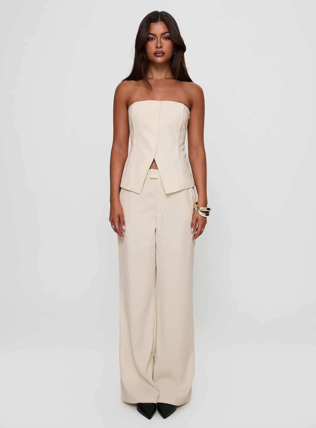 Lavish Living Strapless Top Cream