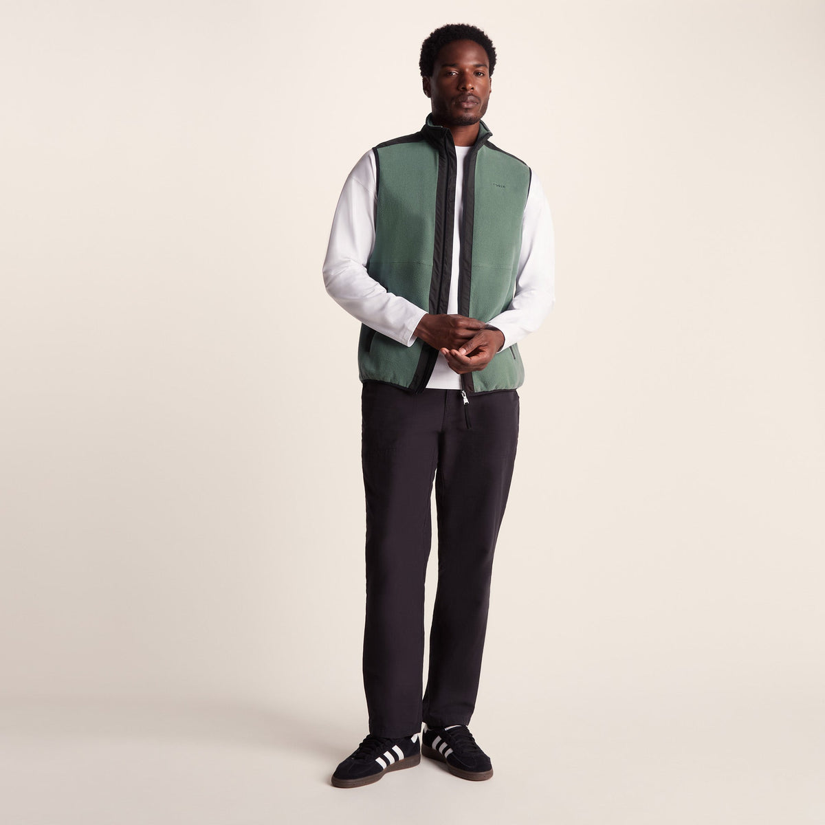 Boltby Mens Relaxed Fit Microfleece Gilet - Black/Light Forest