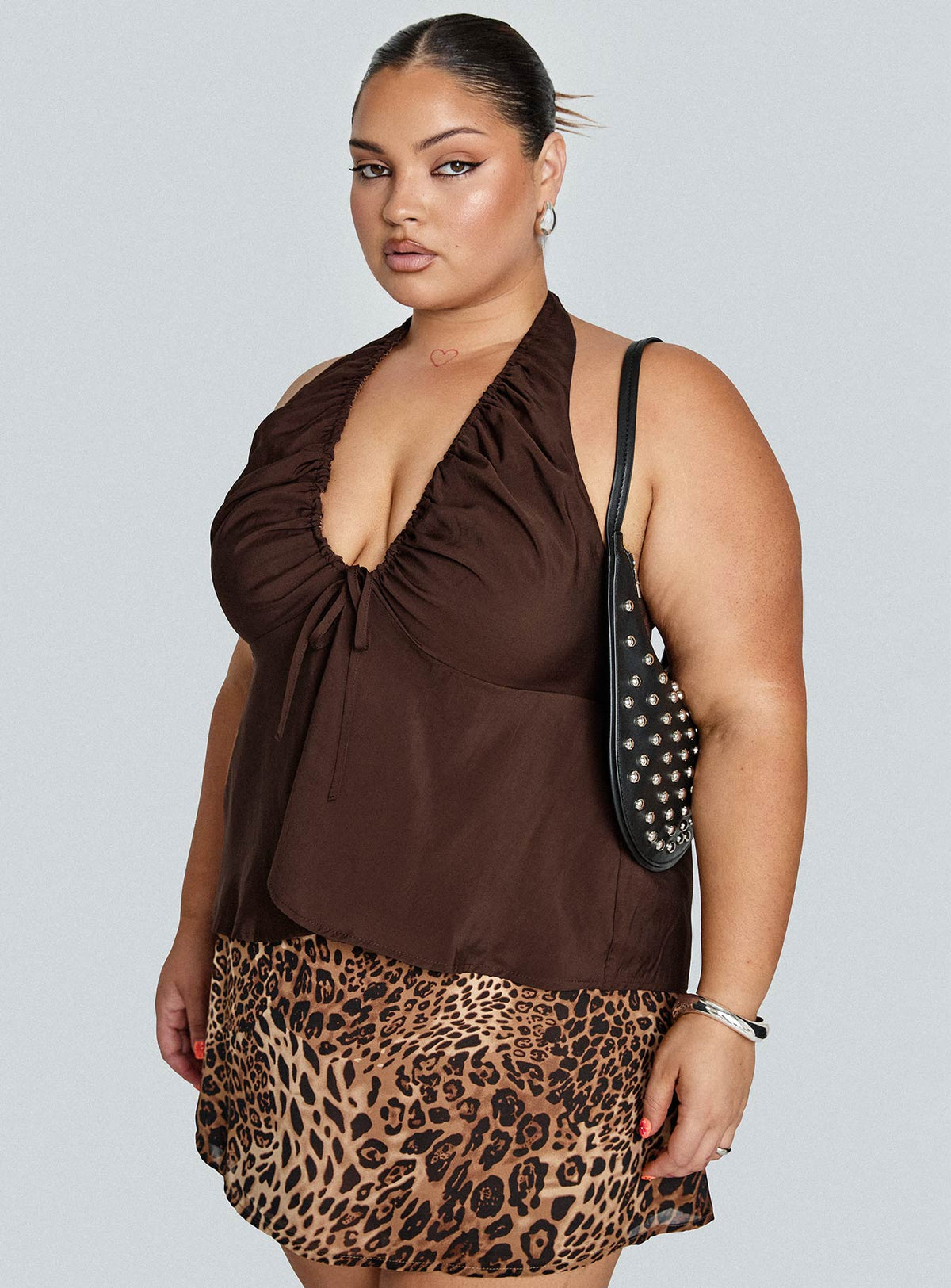 Gadot Halter Top Brown Curve
