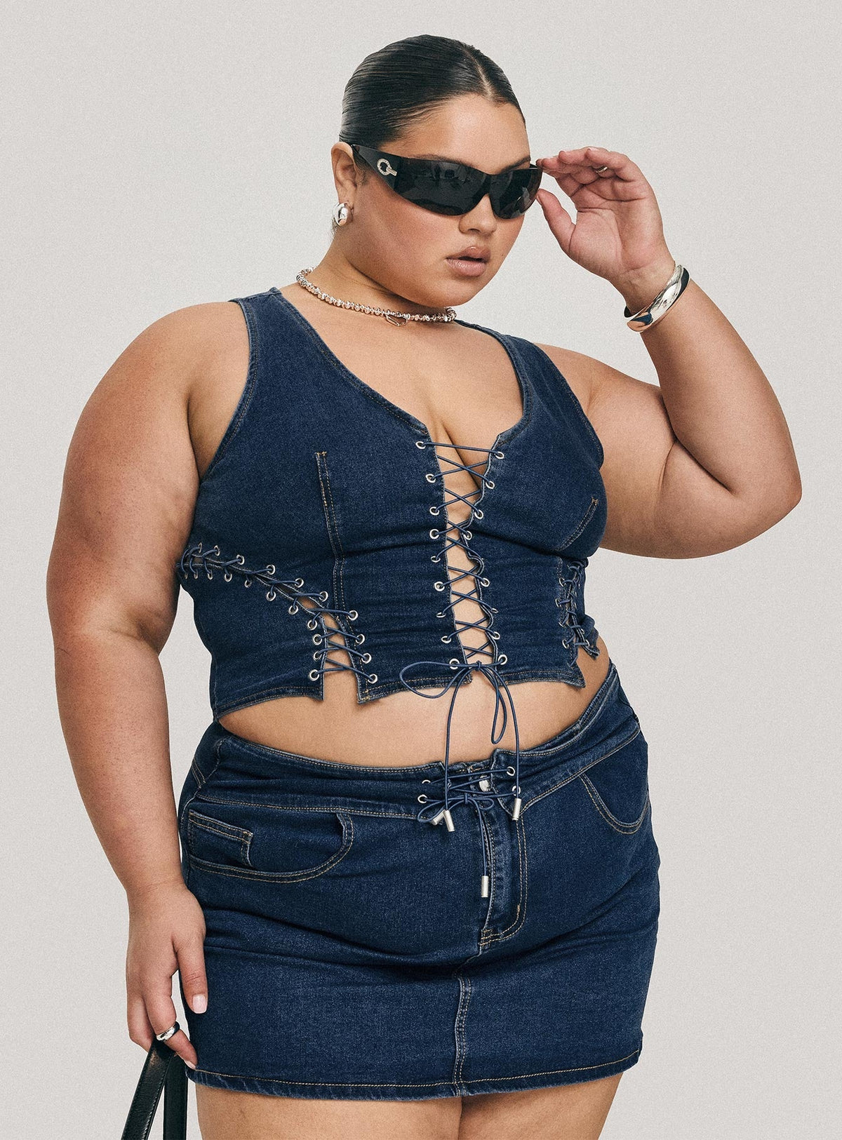 Edenette Top Mid Blue Wash Curve