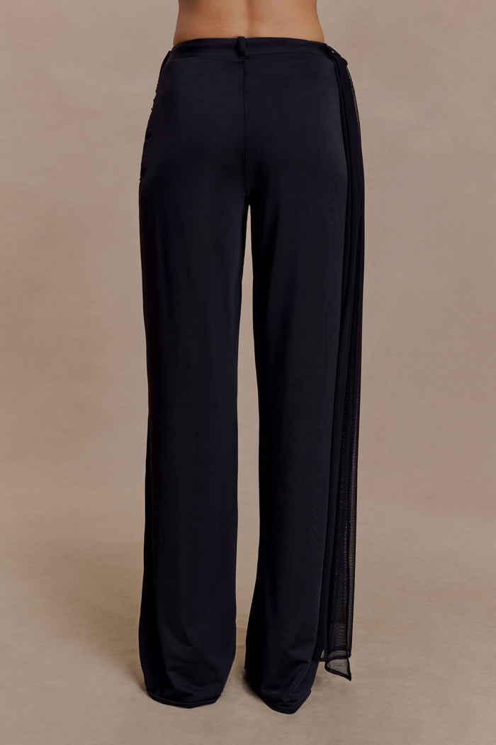 Aspyn Slinky Gathered Wide Leg Pants - Black