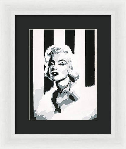 9" x 12" / White / Black