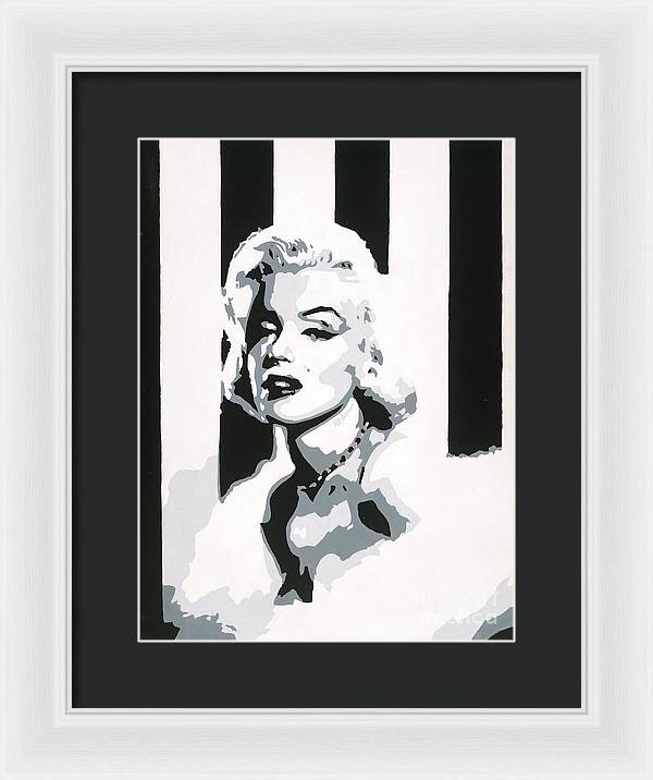10.5" x 14" / White / Black