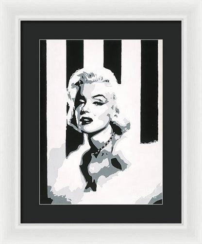 12" x 16" / White / Black