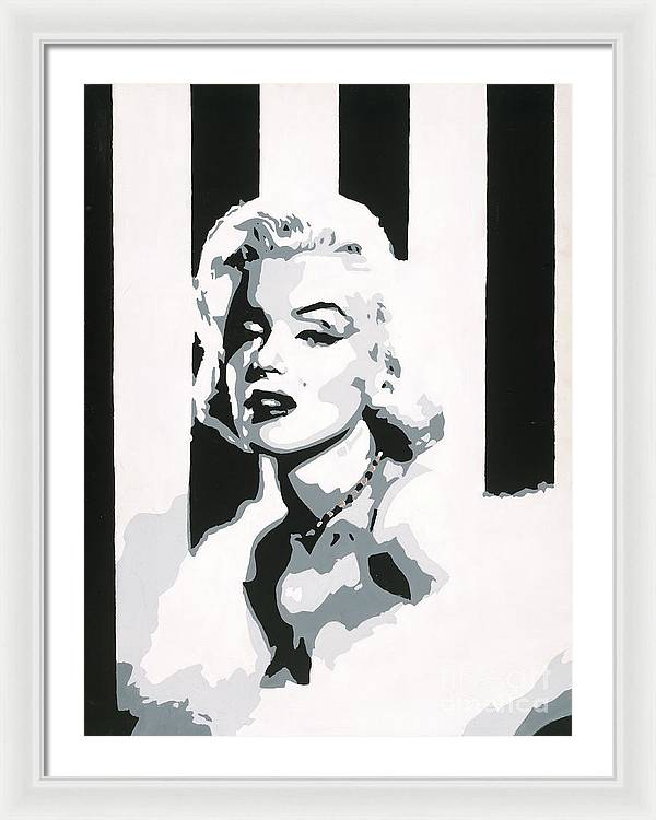 22.5" x 30" / White / White