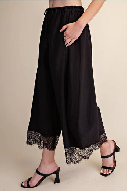 Cropped Lace Trim Balloon Pants