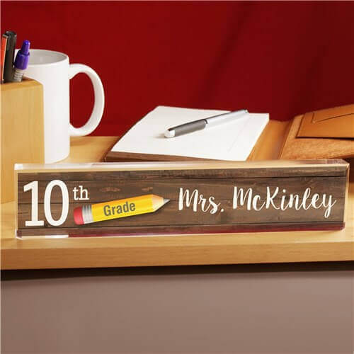 Personalized Wood Grain Teacher Name Plate