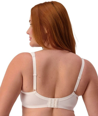 Triumph Endless Comfort Underwired Bra - Fresh Powder Bras